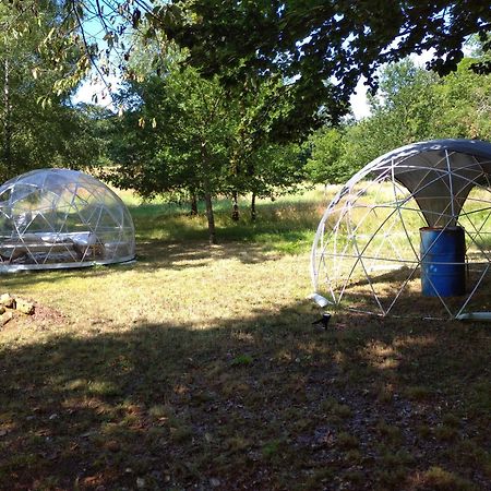Voyage Spatio-Temporel Poussanges Kültér fotó
