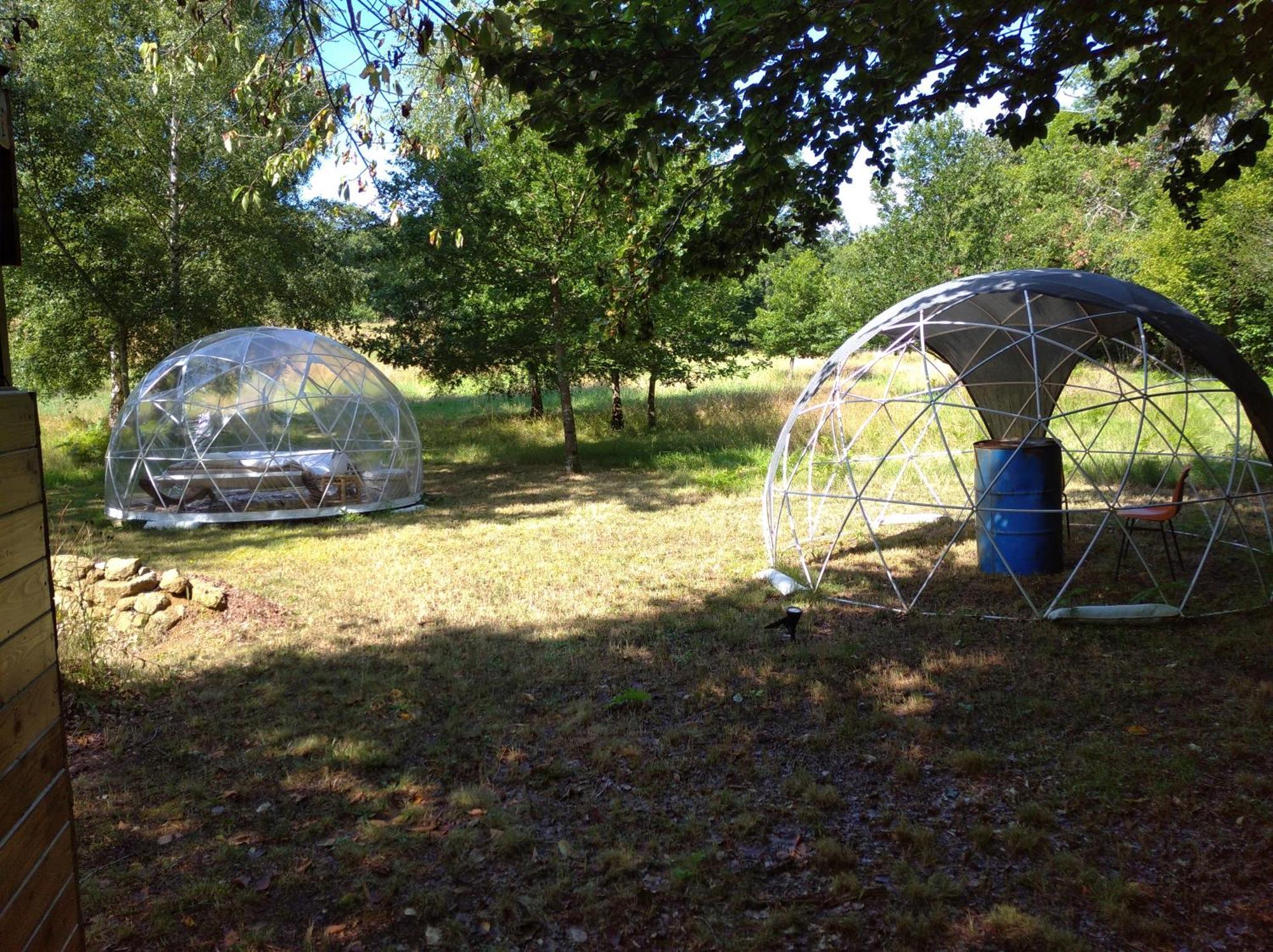 Voyage Spatio-Temporel Poussanges Kültér fotó